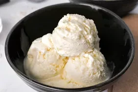 Homemade Creamy Coconut Ice Cream